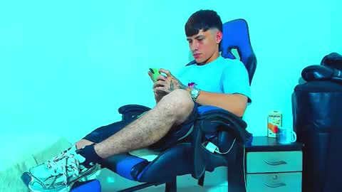 skinny marked online show from October 2025 12:40:02 AM