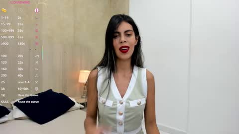 Snapshot of skinny_noa chatting on October 2025 11:25:01 AM Noa online show from October 2025 11:25:01 AM