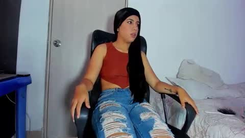 Snapshot of skinnyanai chatting on December 2025 04:25:01 PM anai online show from December 2025 04:25:01 PM