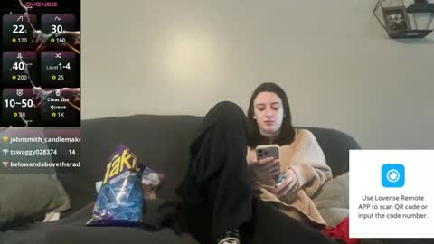 Snapshot of skinnyangel21 chatting on February 2026 07:01:02 PM skinnyangel21 online show from February 2026 07:01:02 PM