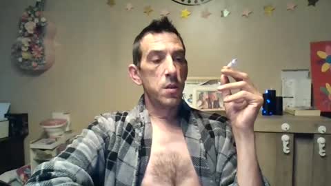 Snapshot of skinnybigcock2 chatting on August 2026 04:00:01 AM SkinnyBigCock2 online show from August 2026 04:00:01 AM