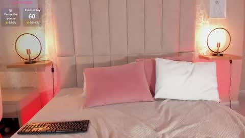 Mila online show from May 2026 03:41:02 PM