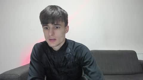 Snapshot of skinnyguywithbigd chatting on January 2025 02:19:02 PM skinnyguywithbigd online show from January 2025 02:19:02 PM