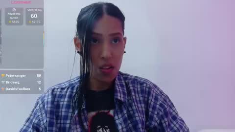 Snapshot of skinnyneighbour_ chatting on February 2026 06:22:01 AM Karla online show from February 2026 06:22:01 AM