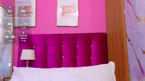 Karla  online show from April 2026 07:45:01 AM