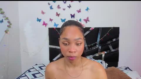 SAMANTHA  online show from November 2025 07:33:02 AM