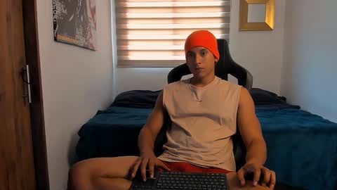 Snapshot of skull_prospect chatting on December 2024 02:11:01 PM Liam Vokov online show from December 2024 02:11:01 PM