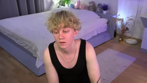 Dian online show from May 2026 09:11:02 PM