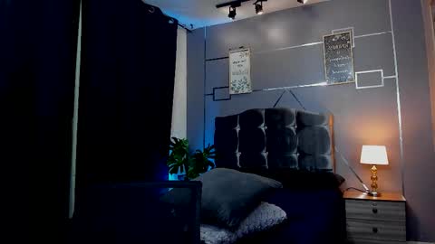 Daniel online show from October 2025 03:18:01 AM