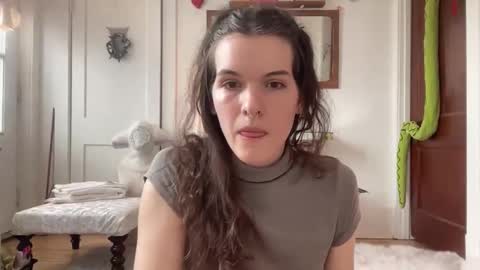 Snapshot of sky_lounge chatting on April 2026 08:20:02 PM sky lounge online show from April 2026 08:20:02 PM