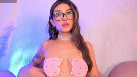 Snapshot of sky_rosee chatting on December 2024 05:14:02 PM Sky online show from December 2024 05:14:02 PM