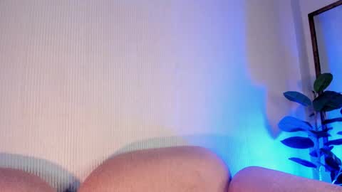 Snapshot of sky_rosee chatting on October 2025 01:23:02 PM Sky online show from October 2025 01:23:02 PM