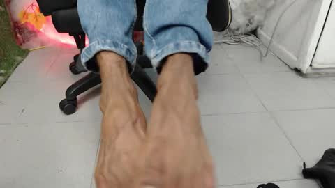 sky_walkerss online show from March 2026 02:29:01 AM