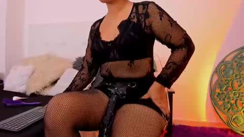 Snapshot of skydarkblue chatting on March 2025 04:08:02 AM skydarkblue online show from March 2025 04:08:02 AM