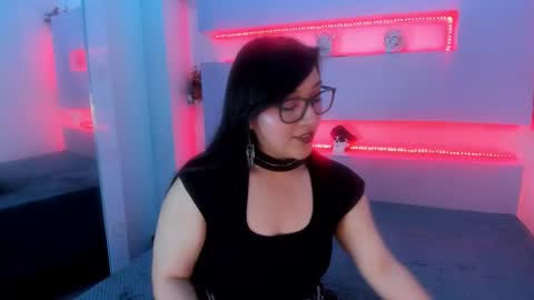 skye_bluee_ online show from October 2025 03:34:02 AM