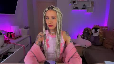    online show from September 2025 04:17:02 AM
