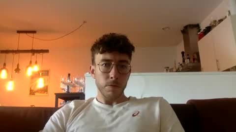 Snapshot of skyisthelimit1995 chatting on September 2025 09:41:02 AM skyisthelimit1995 online show from September 2025 09:41:02 AM