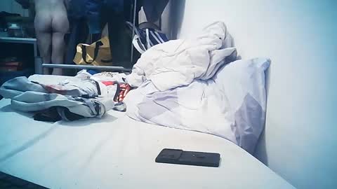 Snapshot of skylab78 chatting on December 2024 07:29:02 AM MadOteC online show from December 2024 07:29:02 AM