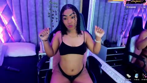 skylerbloom online show from May 2026 08:49:02 PM