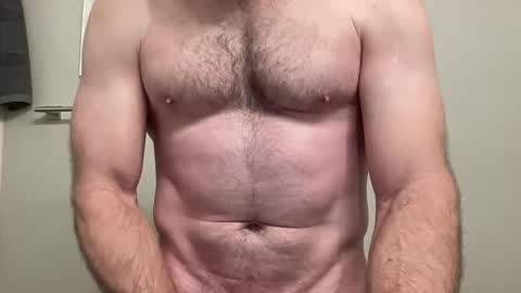 Snapshot of skylineboatclub chatting on January 2025 06:24:02 PM skylineboatclub online show from January 2025 06:24:02 PM