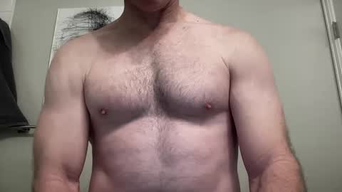 Snapshot of skylineboatclub chatting on February 2025 05:23:02 PM skylineboatclub online show from February 2025 05:23:02 PM