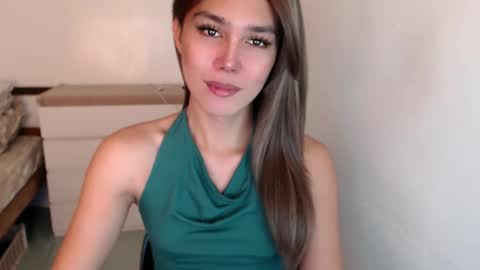 Snapshot of skyllerkent chatting on November 2025 01:29:02 AM Sky online show from November 2025 01:29:02 AM