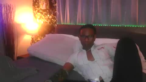 skyonetoo3 online show from December 2025 06:39:02 AM