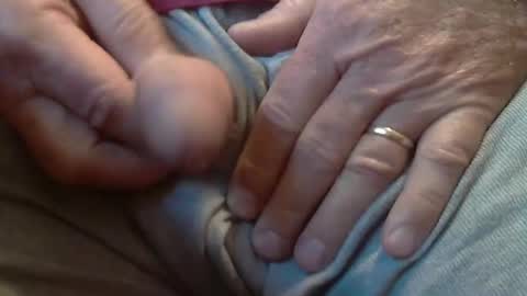 Snapshot of skypylot chatting on November 2025 05:35:02 PM ResqPylot2 online show from November 2025 05:35:02 PM