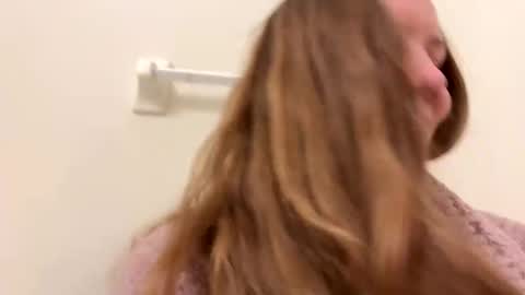 Sky Winters online show from March 2025 11:12:01 PM