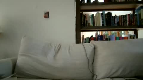 Snapshot of skywinters chatting on April 2026 03:40:02 PM Sky Winters online show from April 2026 03:40:02 PM