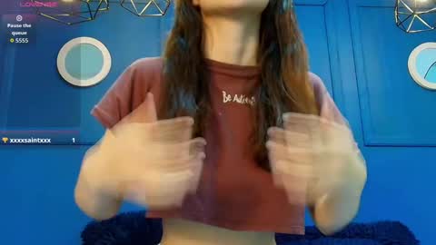 Snapshot of skyy_bloom chatting on November 2025 12:36:02 PM Sky online show from November 2025 12:36:02 PM