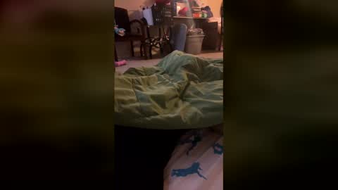 slap1611 online show from December 2025 03:22:02 AM