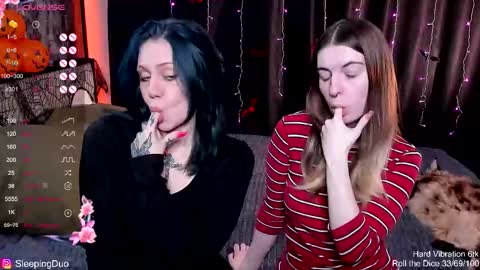 Hi We are Iva and Angela Nice to meet u 3 online show from October 2025 10:14:02 AM