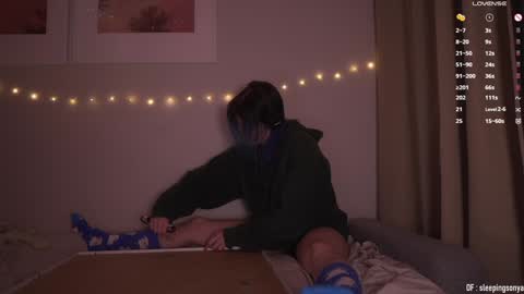 Sonya online show from December 2024 09:42:02 PM