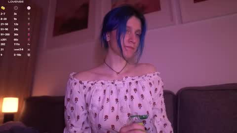 Sonya online show from October 2025 08:28:01 PM