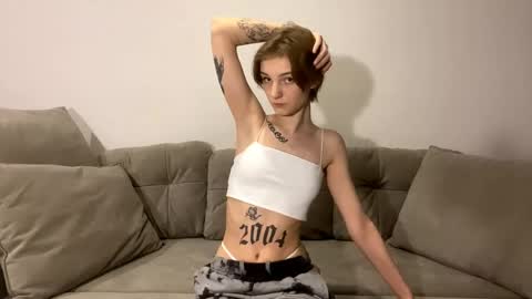 Sofia online show from April 2026 04:45:02 PM