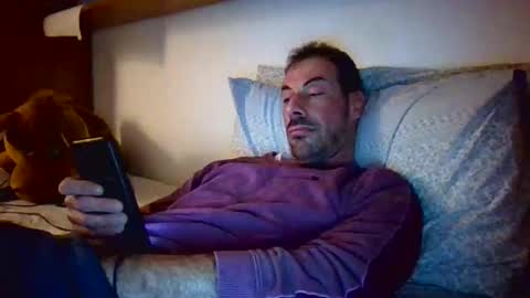 Snapshot of slevin1983 chatting on March 2025 09:11:02 PM slevin online show from March 2025 09:11:02 PM