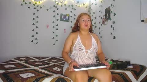 sleyandluna1 online show from June 2026 02:01:02 AM