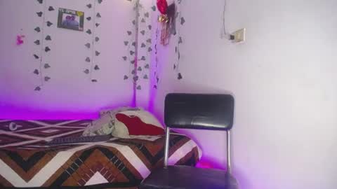 sleyandluna1 online show from June 2026 04:11:01 PM