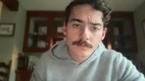 Snapshot of slickmass chatting on December 2024 09:04:01 PM SlickMass online show from December 2024 09:04:01 PM