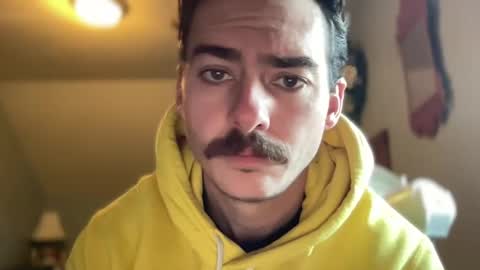 Snapshot of slickmass chatting on December 2024 03:55:01 PM SlickMass online show from December 2024 03:55:01 PM