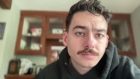 Snapshot of slickmass chatting on February 2025 06:53:01 PM SlickMass online show from February 2025 06:53:01 PM