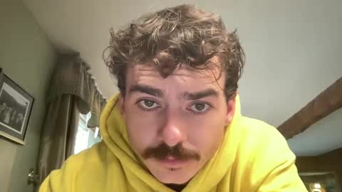 Snapshot of slickmass chatting on September 2025 05:03:02 PM SlickMass online show from September 2025 05:03:02 PM