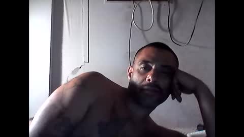 Snapshot of slickstre chatting on June 2026 09:32:01 AM slickstre online show from June 2026 09:32:01 AM