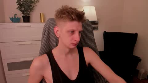 Snapshot of slim_andy chatting on November 2025 08:40:01 PM Andy online show from November 2025 08:40:01 PM