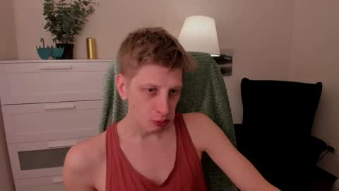 Snapshot of slim_andy chatting on December 2025 08:38:02 PM Andy online show from December 2025 08:38:02 PM