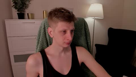 Snapshot of slim_andy chatting on February 2026 09:07:01 PM Andy online show from February 2026 09:07:01 PM