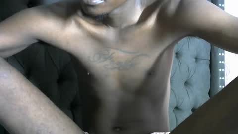 slim long01 online show from February 2025 08:03:01 PM