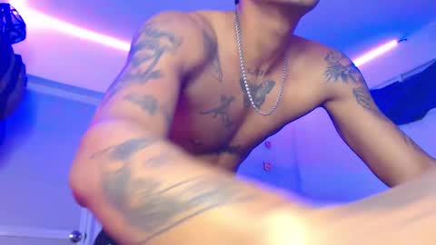 Snapshot of slim_master12 chatting on February 2025 12:10:01 AM slim_master12 online show from February 2025 12:10:01 AM