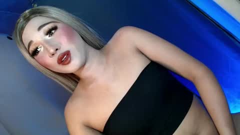 slim_nathalia online show from July 2026 05:28:01 PM